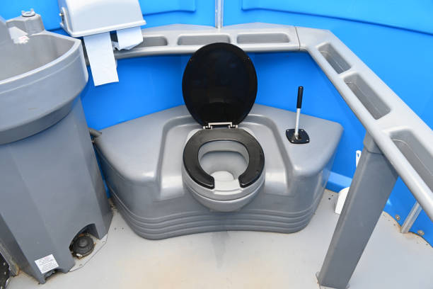 Best Porta potty rental near me  in Aliquip, PA